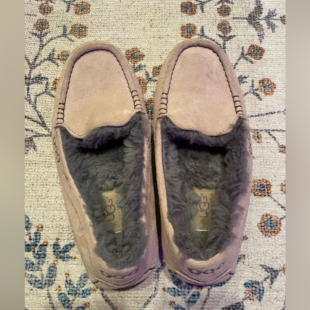Ugg slippers